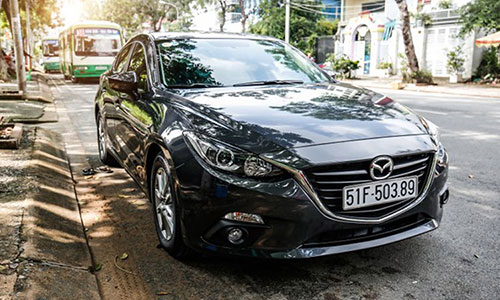 “Thần đèn” Sài Gòn độ Mazda3 phong cách siêu xe